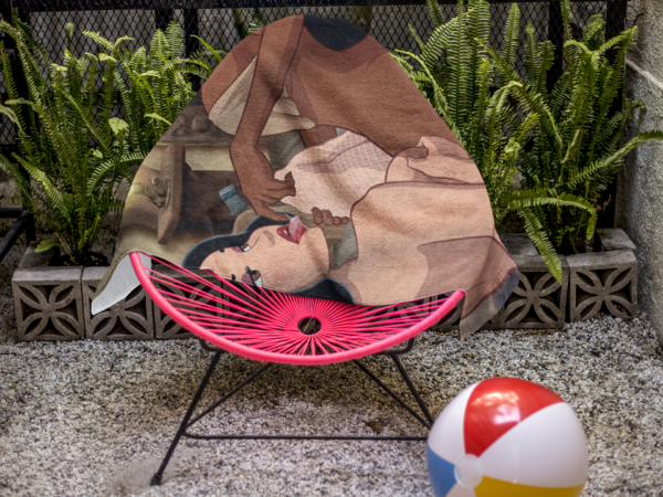 Mind Blowing Snow White Towel ()