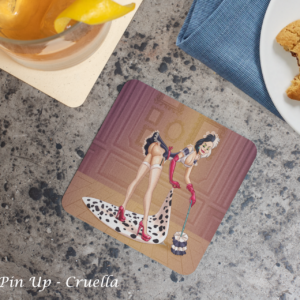 Villains Pin Up Cruella ()